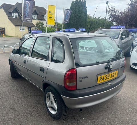 Vauxhall Corsa Hatchback Silver #2