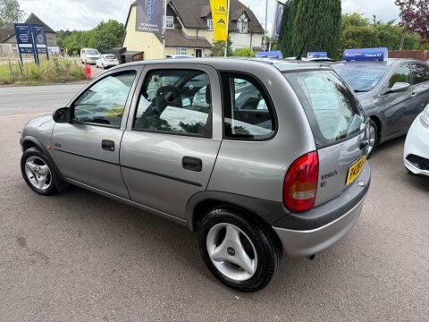 Vauxhall Corsa 1.2 Gls R439AGY #6