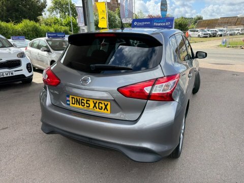 Nissan Pulsar 1.2 Dig-t Acenta Hatchback Red #15
