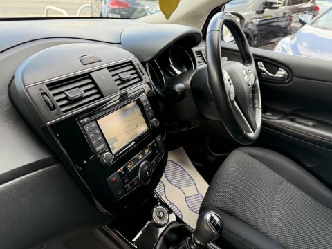 Nissan Pulsar 1.2 Dig-t Acenta Hatchback Red #16