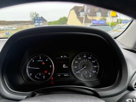 Hyundai I30 Hatchback White #7