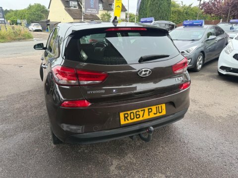 Hyundai I30 1.6 Crdi Blue Brown