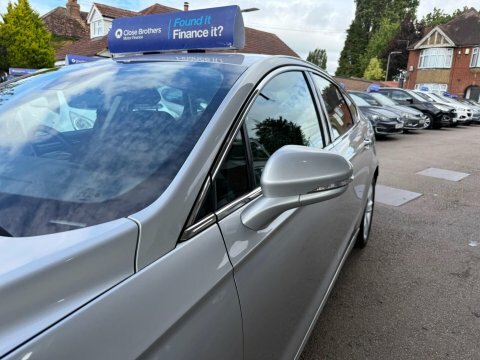 Ford Mondeo Titanium Tdci Red #30