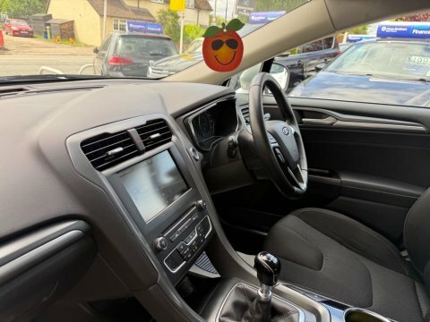 Ford Mondeo Titanium Tdci Red #14