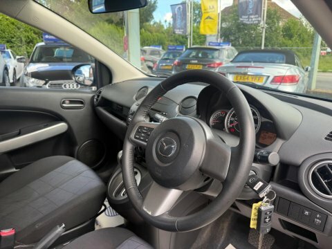 Mazda 2 1.3 Tamura White #15