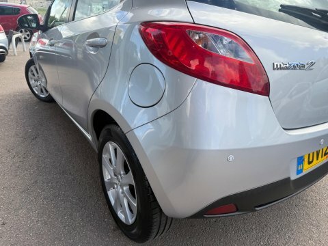 Mazda 2 1.3 Tamura White #9