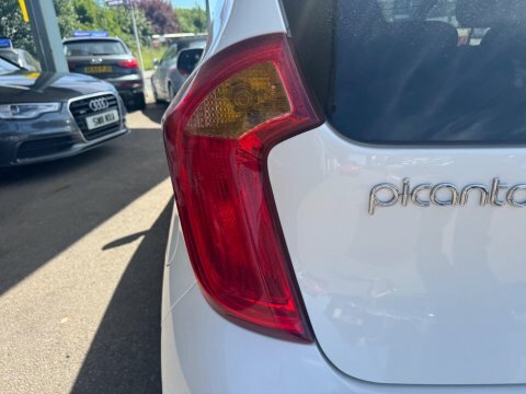 Kia Picanto 1.0 2 Ecodynamics Red #10