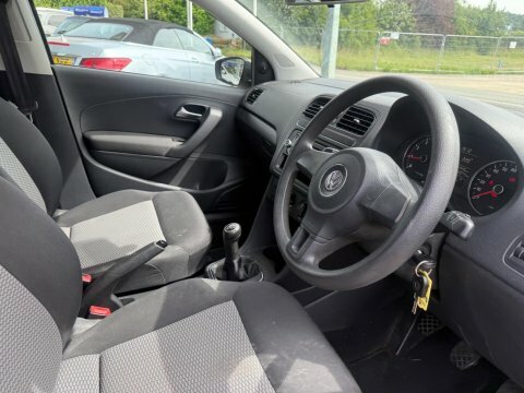Volkswagen Polo Hatchback Blue #9
