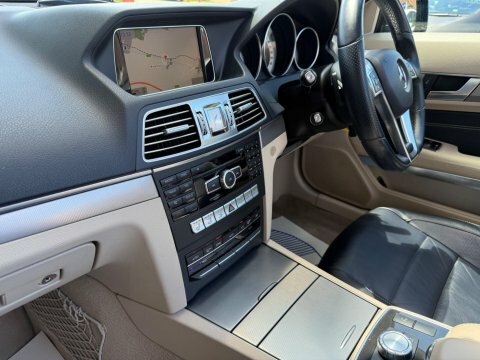 Mercedes-Benz E Class 2.1L E220 Cdi Amg Sport 170 Bhp Red #20