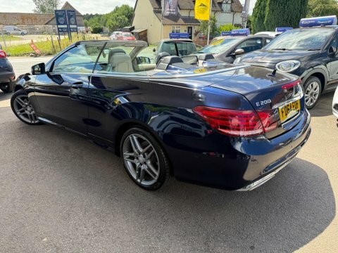 Mercedes-Benz E Class 2.1L E220 Cdi Amg Sport 170 Bhp Red #13