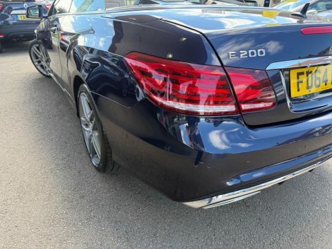 Mercedes-Benz E Class 2.1L E220 Cdi Amg Sport 170 Bhp Red #11