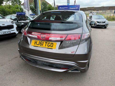 Honda Civic 2011 1.4 I-vtec Type S Hatchback Red #10