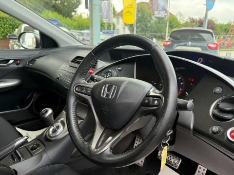 Honda Civic 2011 1.4 I-vtec Type S Hatchback Red #30