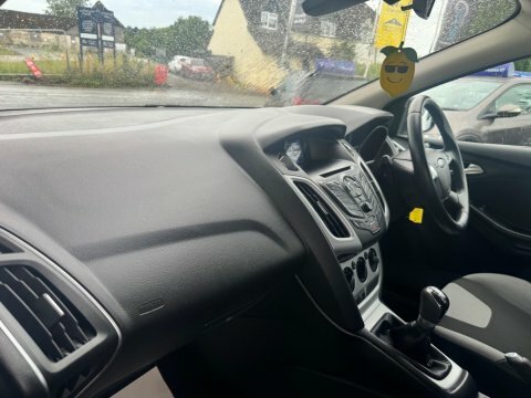 Ford Focus 1.6 Tdci Zetec Hatchback U1425 Blue #28