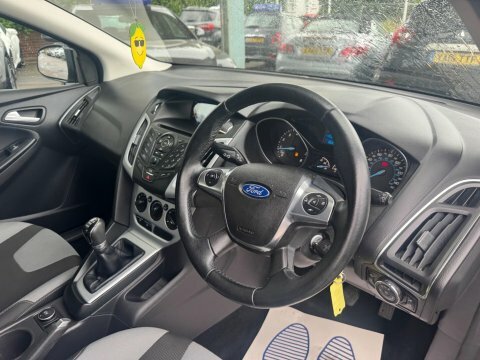 Ford Focus 1.6 Tdci Zetec Hatchback U1425 Blue #23