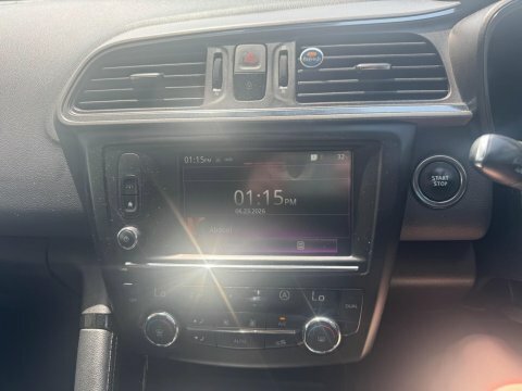 Renault Kadjar Suv 1.5 Signature Nav Dci 110 2015 White #9