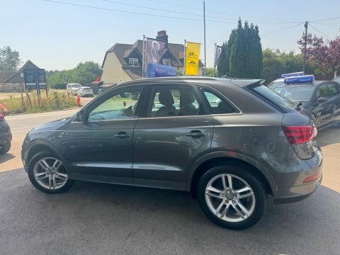 Audi Q3 2.0 Tdi S Grey #4