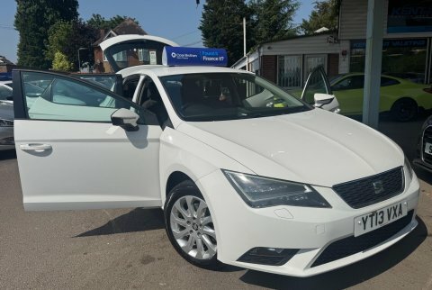 Seat Leon Hatchback 1.6 Tdi Cr Se Euro 5 Ss 201313 White #27