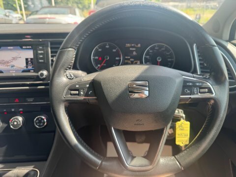 Seat Leon Hatchback 1.6 Tdi Cr Se Euro 5 Ss 201313 White #16