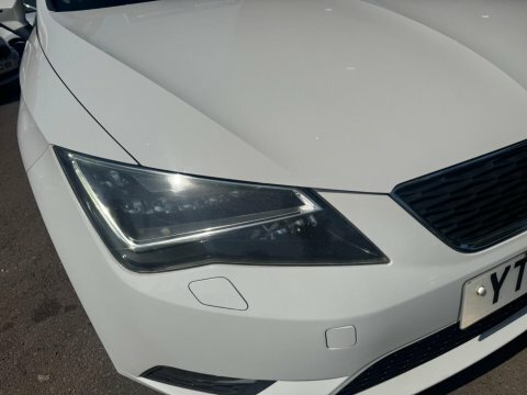 Seat Leon Hatchback 1.6 Tdi Cr Se Euro 5 Ss 201313 White #9