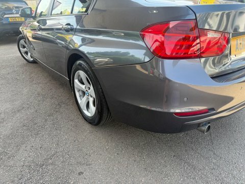BMW 3 Series 330D M Sport Touring Blue #4