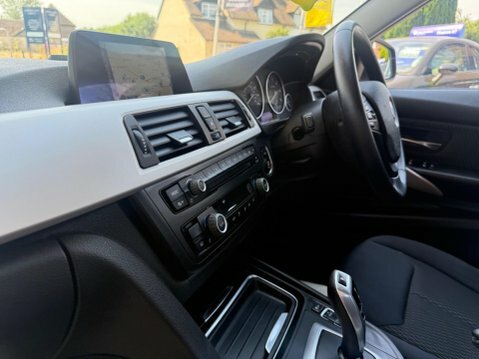 BMW 3 Series 330D M Sport Touring Blue #49