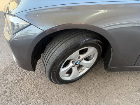 BMW 3 Series 330D M Sport Touring Blue #24