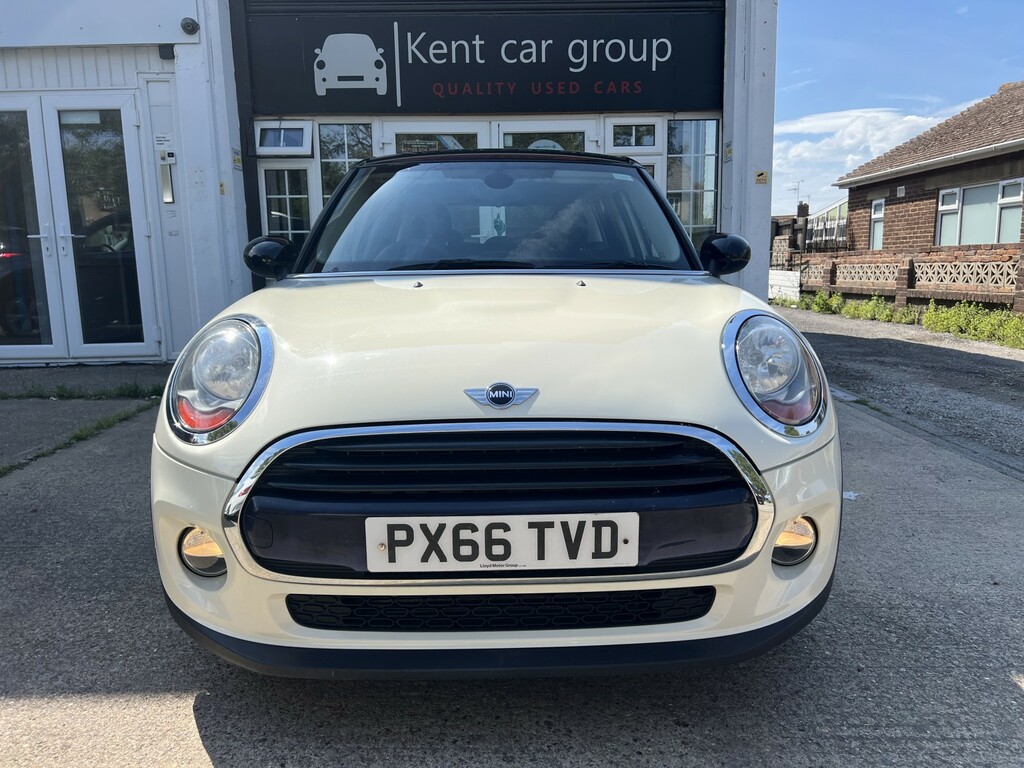 Mini Hatch 1.5 5-Door Hatch Cooper 201666 PX66TVD White #3