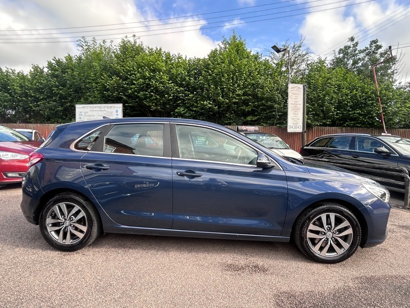 Hyundai I30 Crdi Se Blue #4