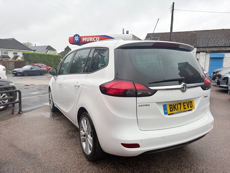Vauxhall Zafira Sri White #5
