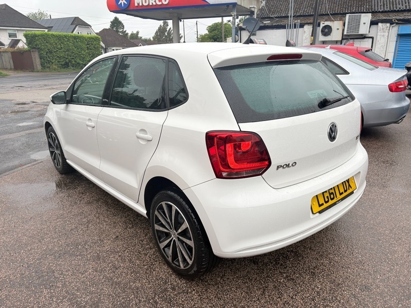 Volkswagen Polo Match Tdi White #4