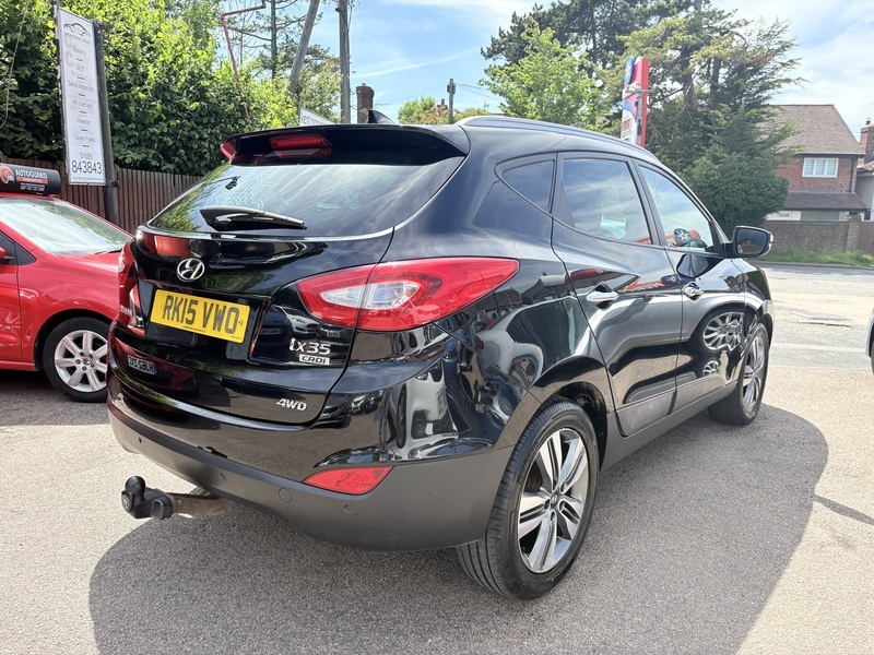 Hyundai Ix35 Crdi Premium Black #6