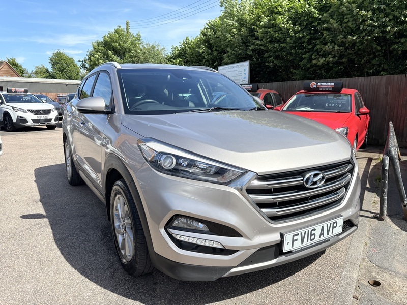 Hyundai Tucson Crdi Premium Blue Drive Beige