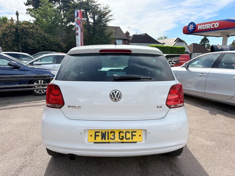 Volkswagen Polo Match Edition Dsg White #4