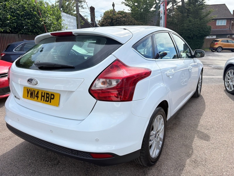 Ford Focus Titanium Navigator Tdci White #6