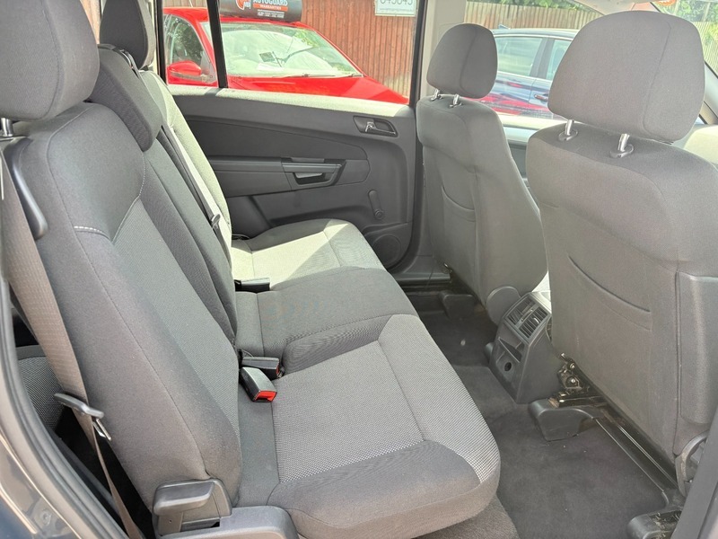 Vauxhall Zafira Tech Line Ss Black #13