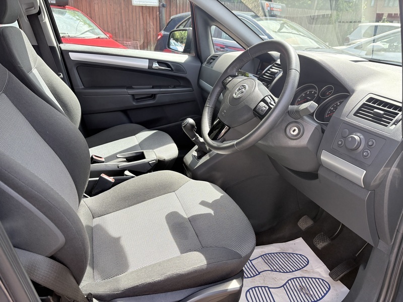 Vauxhall Zafira Tech Line Ss Black #9