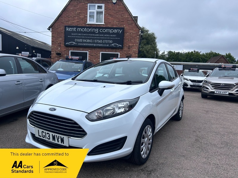 Ford Fiesta Style White