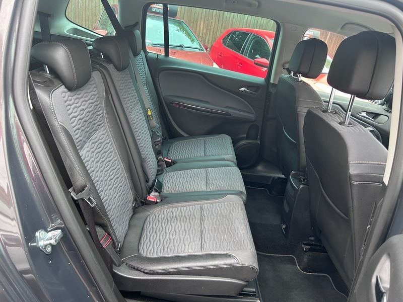 Vauxhall Zafira Silver #11