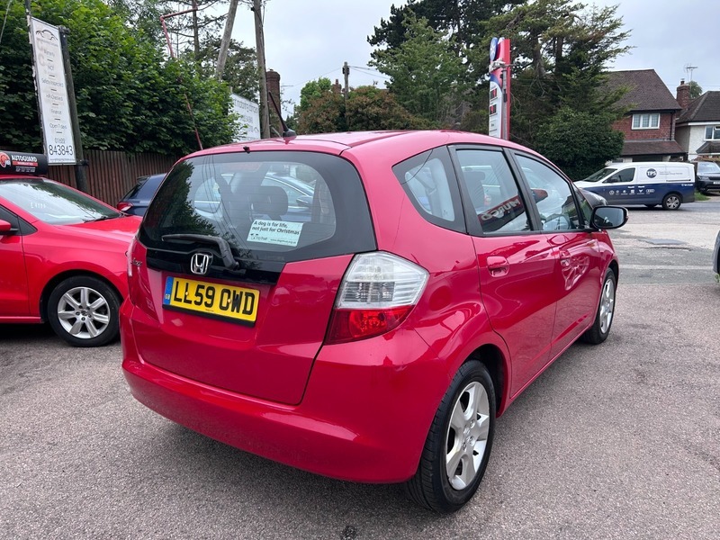 Honda Jazz I-vtec Es Red #5