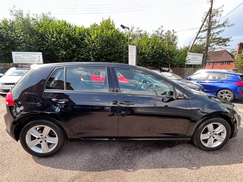 Volkswagen Golf Match Tsi Bluemotion Technology Black #4