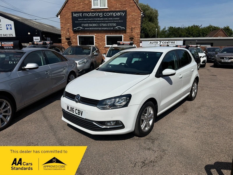 Volkswagen Polo Match Tsi White