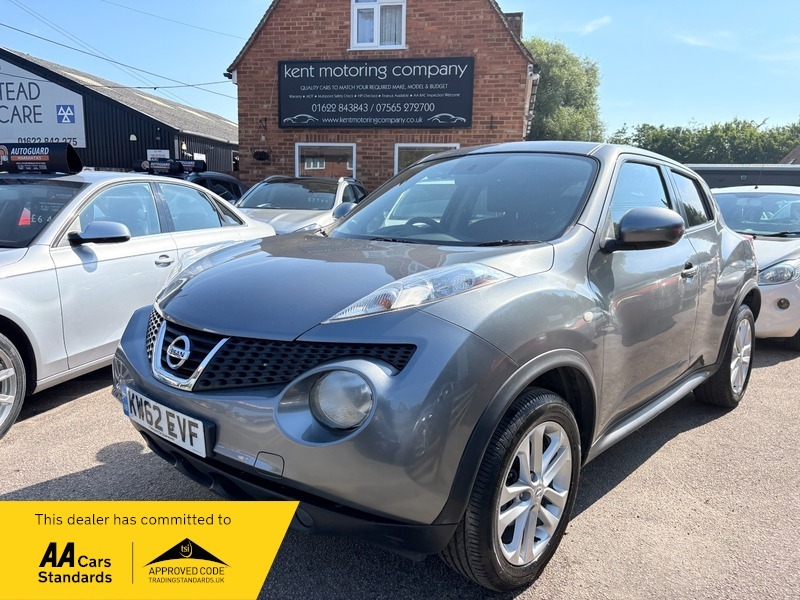 Nissan Juke 1.6 Acenta Premium Cvt Euro 5 White #1