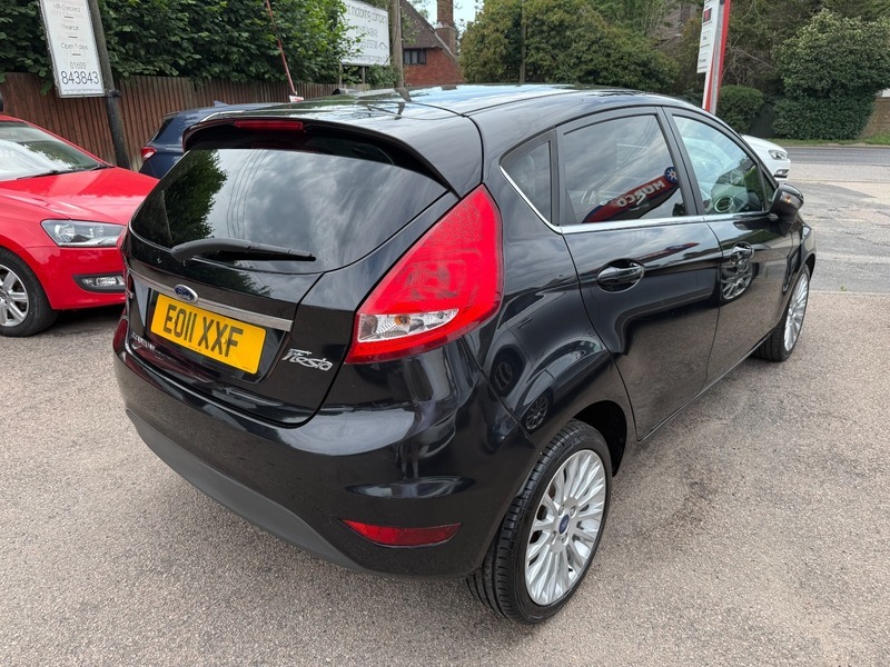 Ford Fiesta Titanium Tdci Black #5