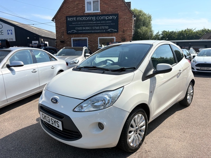 Ford KA Zetec White