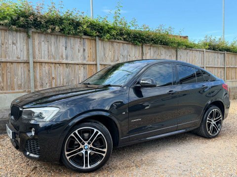 BMW X4 2.0 X4 Xdrive Black #4