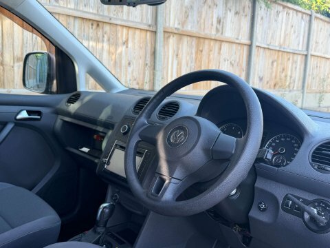 Volkswagen Caddy Life 1.6 Tdi Cr Mpv Blue #17