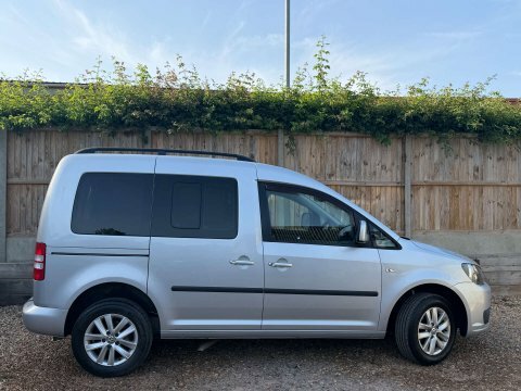 Volkswagen Caddy Life 1.6 Tdi Cr Mpv Blue #15