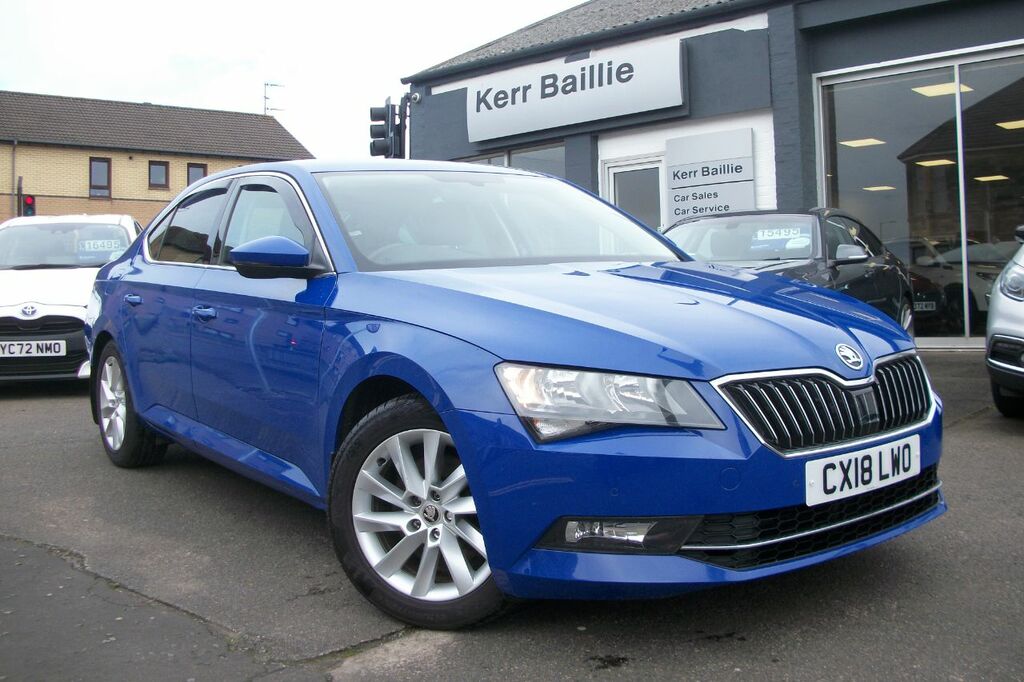 Skoda Superb 2.0 Tdi Se Technology Blue
