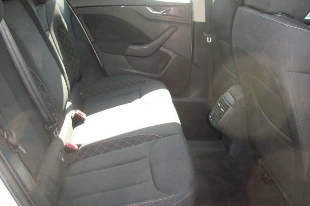 Skoda Scala 1.0 Tsi Se 110 White #5
